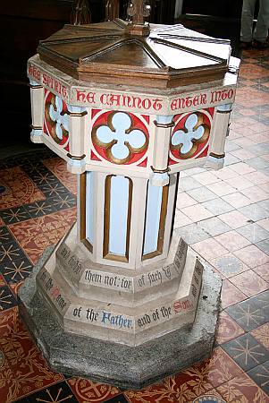 Moreton - The Font
